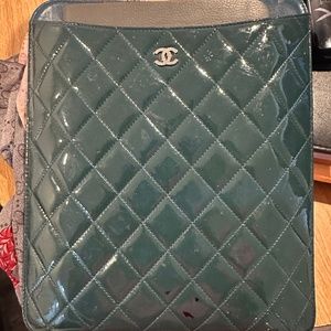 Chanel pouch